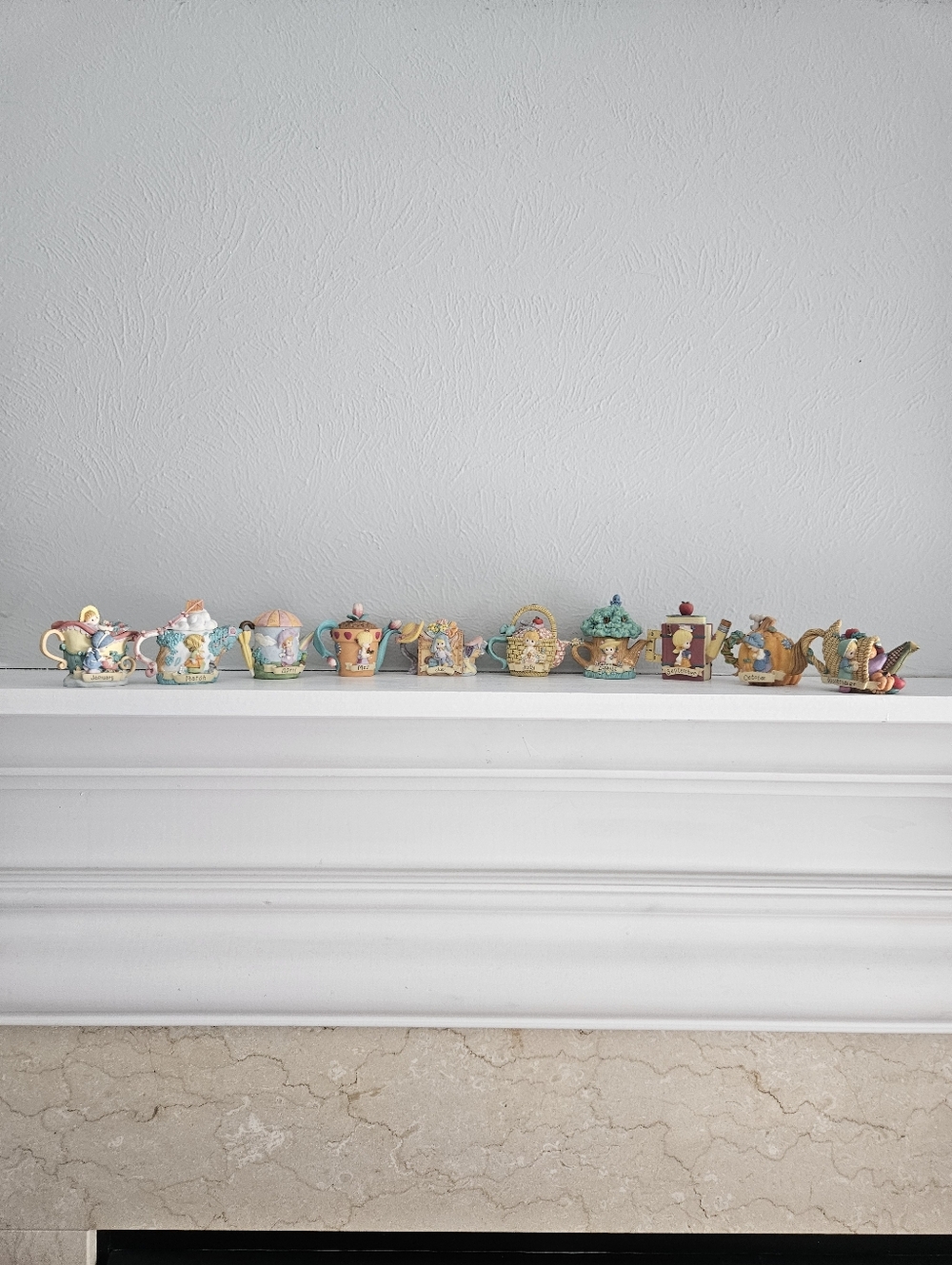 Vintage Precious Moments X Avon Enesco Monthly Mini Teapots Set Of 10